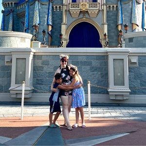 SHEIN Dark Green Floral Halter Neck Romper